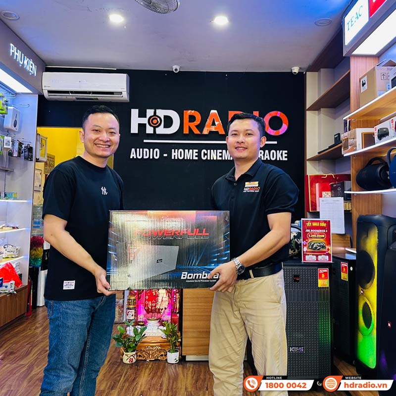 khách hàng mua loa Acrowin 310 chính hãng tại hdradio