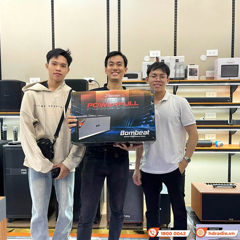 khách hàng mua Loa Acrowin SA810 chính hãng mới nhất