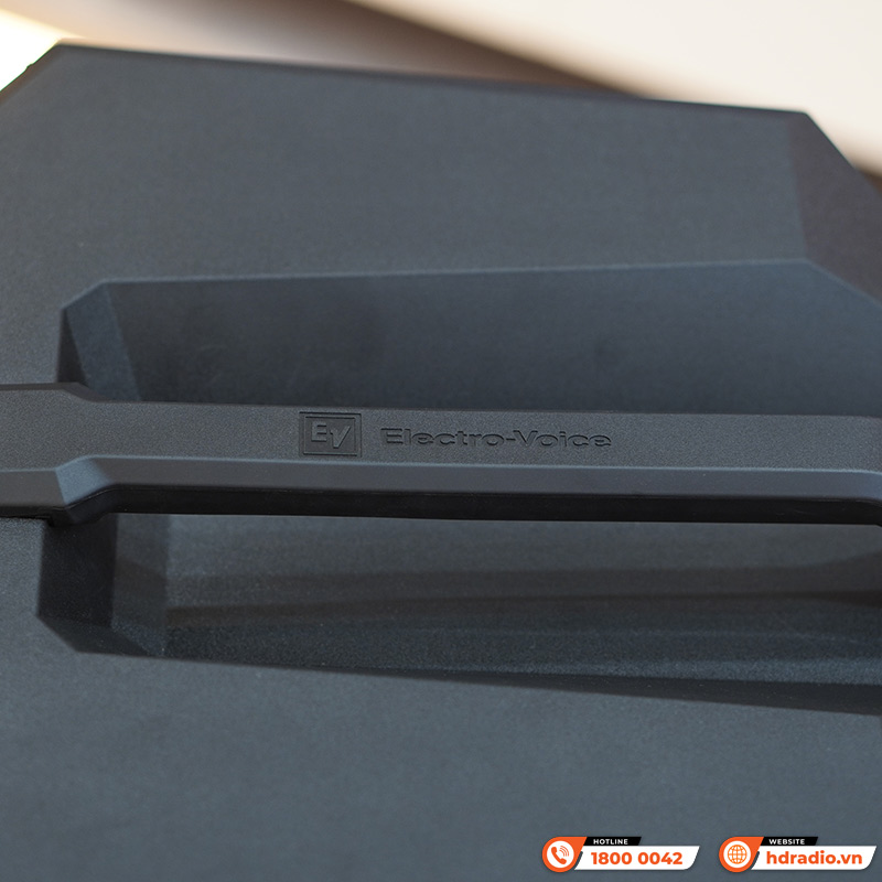 Loa Electro voice Everse 12, Pin 12 giờ, Công Suất 400W, Bass 30cm, 126db, Bluetooth, IP43, Ứng dụng EV-8