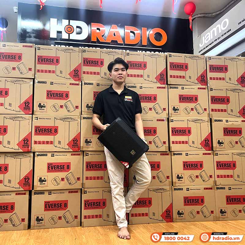 Loa Electro voice Everse 8, Pin 12 giờ, Công Suất 400W, Bass 20 cm, 121db, Chống Nước IP43, Bluetooth, TWS-27