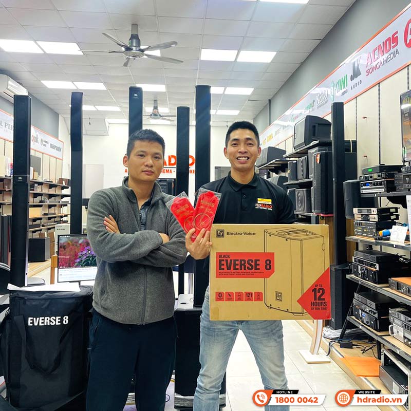 Loa Electro voice Everse 8, Pin 12 giờ, Công Suất 400W, Bass 20 cm, 121db, Chống Nước IP43, Bluetooth, TWS-29