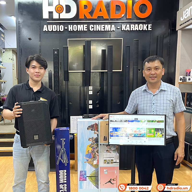 Loa Electro voice Everse 8, Pin 12 giờ, Công Suất 400W, Bass 20 cm, 121db, Chống Nước IP43, Bluetooth, TWS-36