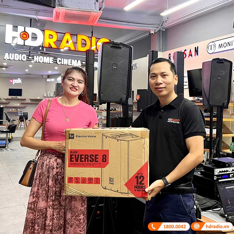 Loa Electro voice Everse 8, Pin 12 giờ, Công Suất 400W, Bass 20 cm, 121db, Chống Nước IP43, Bluetooth, TWS-19