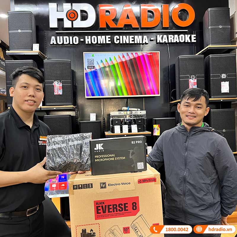 Loa Electro voice Everse 8, Pin 12 giờ, Công Suất 400W, Bass 20 cm, 121db, Chống Nước IP43, Bluetooth, TWS-21