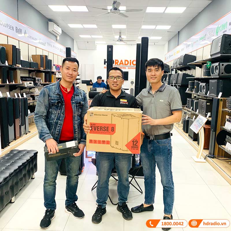 Loa Electro voice Everse 8, Pin 12 giờ, Công Suất 400W, Bass 20 cm, 121db, Chống Nước IP43, Bluetooth, TWS-5