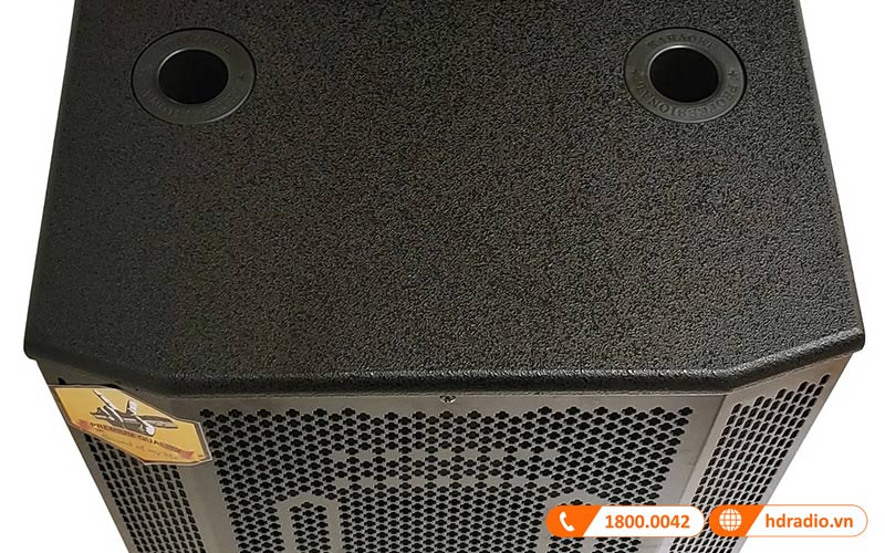 Mặt trên loa Microtek F-1500Pro