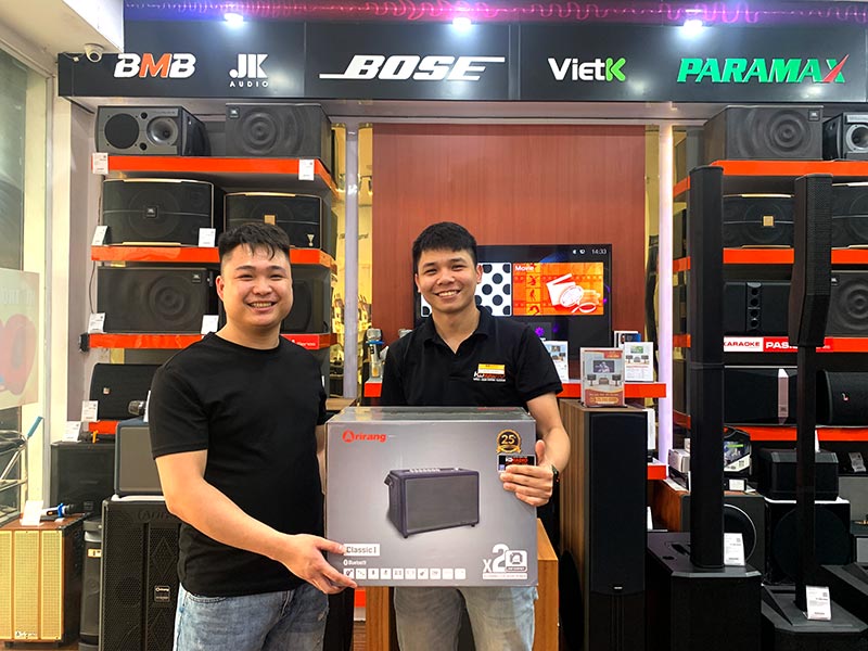 Loa kéo karaoke Arirang Classic 1 này được bán chính hãng với giá tốt nhất kèm nhiều ưu đãi tại HDRadio