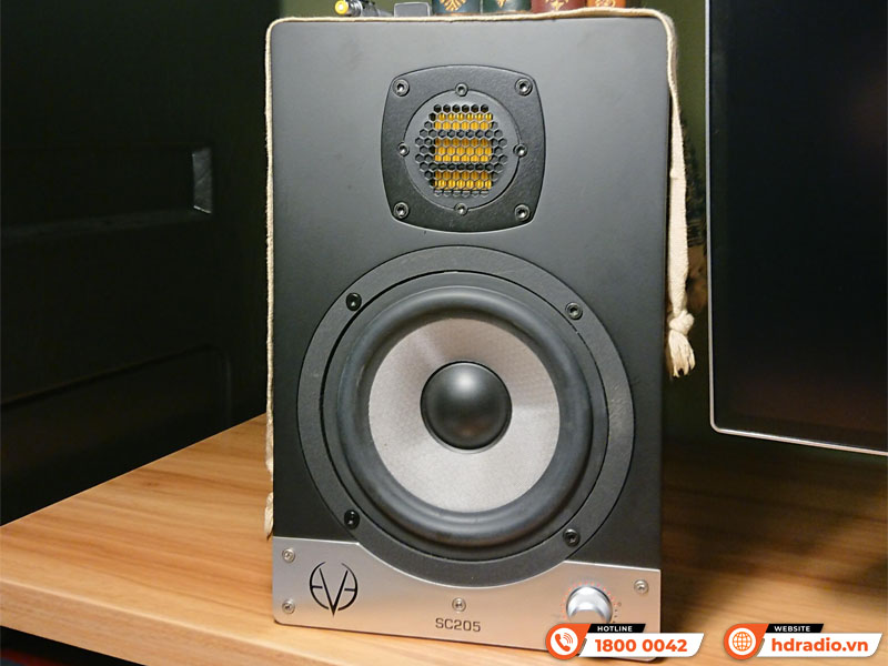Loa Eve Audio SC205