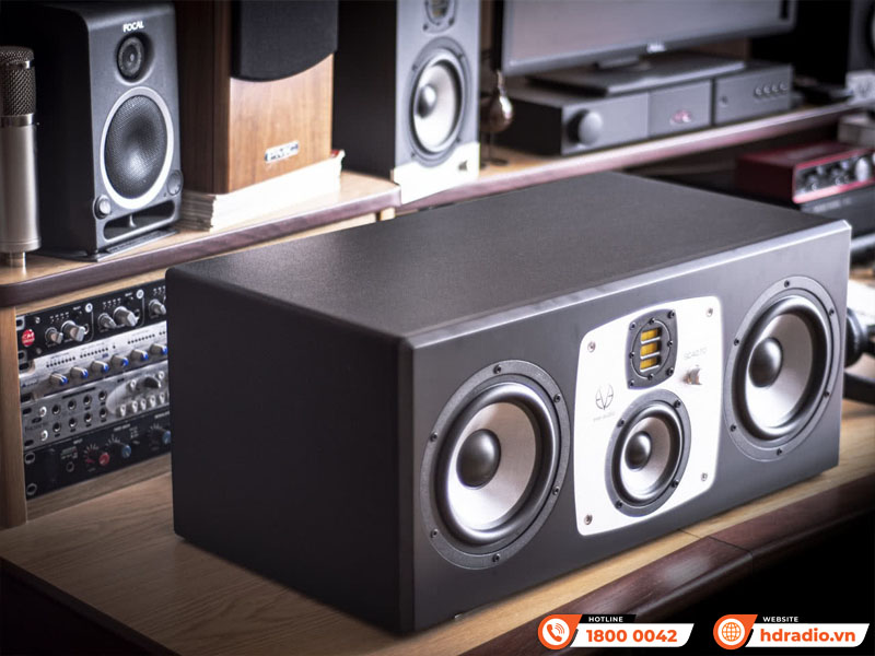 Loa Eve Audio SC4070