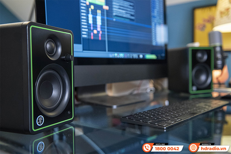 Loa kiểm âm Mackie CR4-X