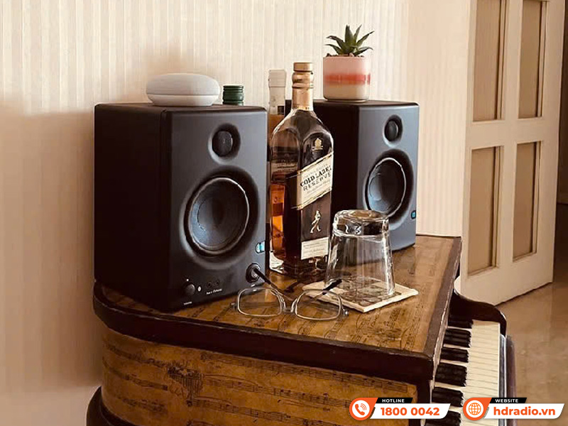 Thiết kế Loa kiểm âm PreSonus Eris 4.5 BT