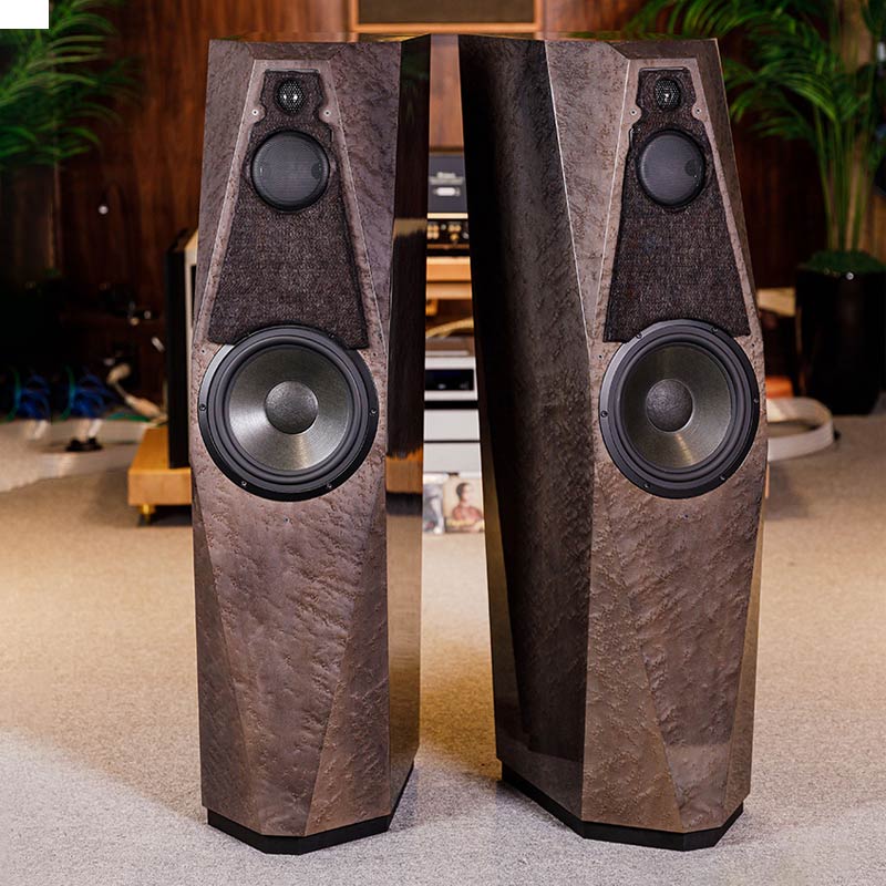 Loa Avalon Precision Monitor 4