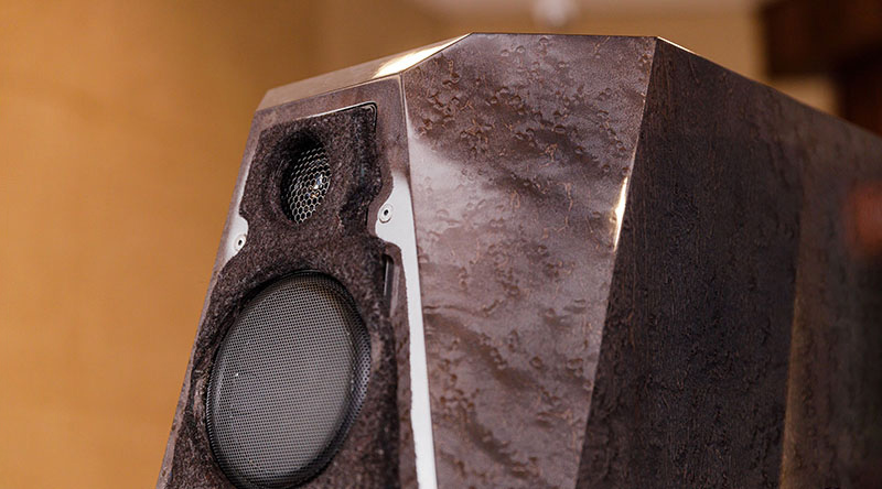 Loa Avalon Precision Monitor 4