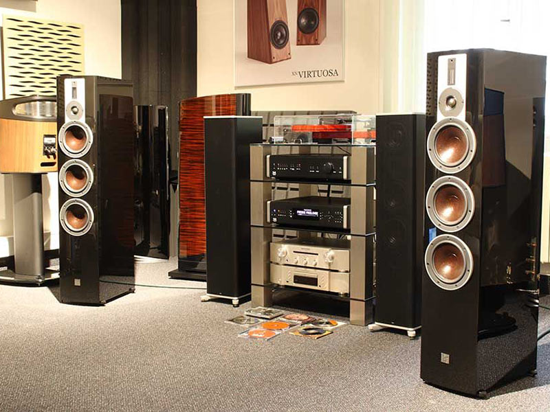 loa dali rubicon 8 voi kha nang ket noi de dang