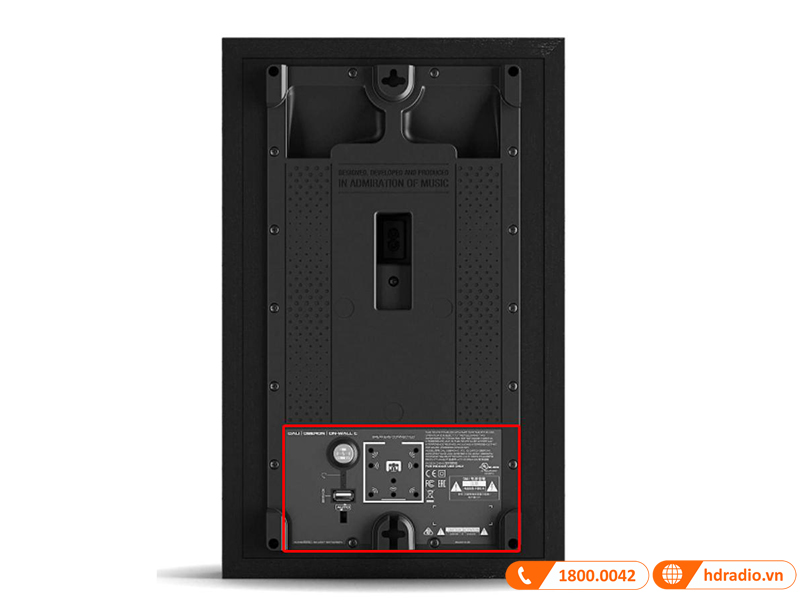 mo dun dien tu duoc gan vao bang dieu khien phia sau loa