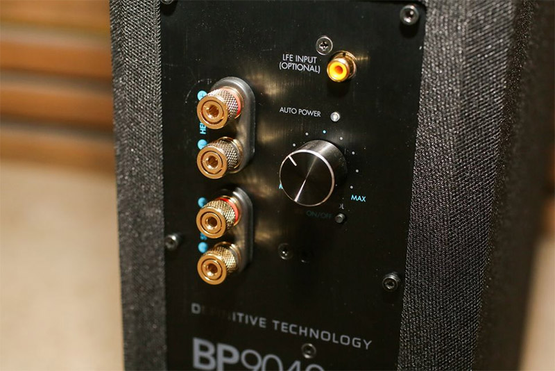 Loa Definitive Technology BP9040