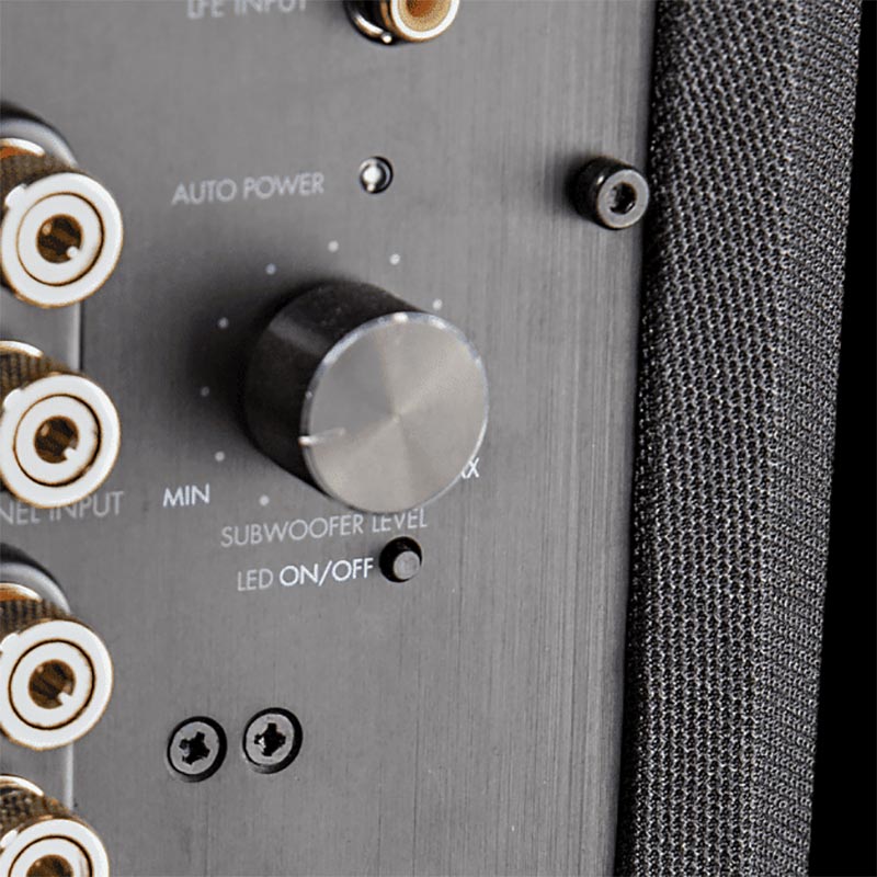 Loa đứng Definitive Technology BP9060