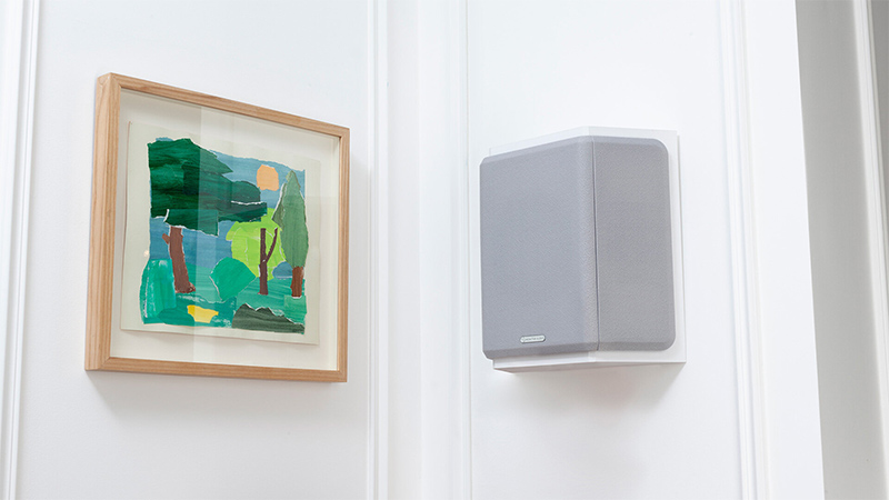 Loa Surround Monitor Audio Bronze FX