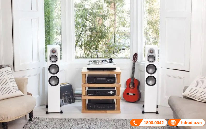 Loa Monitor Audio Silver 300 7G