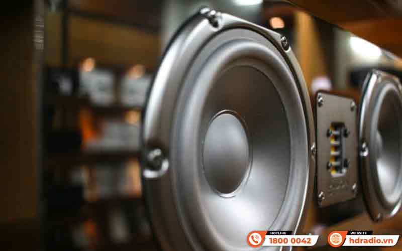 Loa Piega Classic Center Large White Piano Loa Piega Classic Center Large White Piano