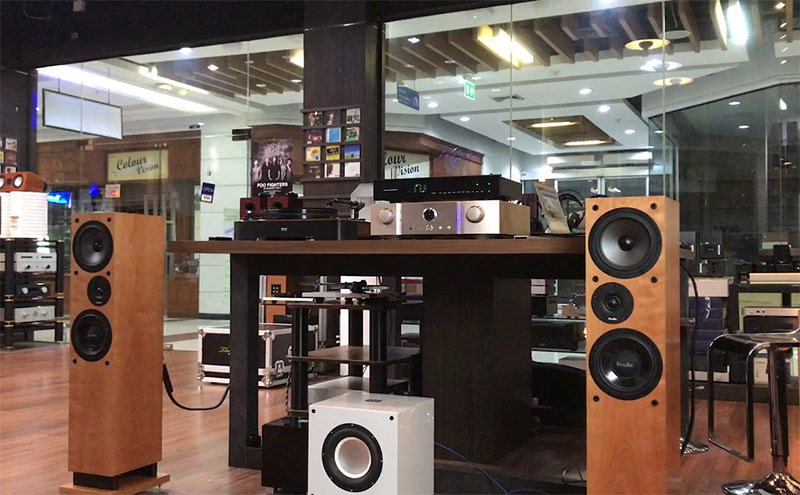 Loa ProAc Response DT8