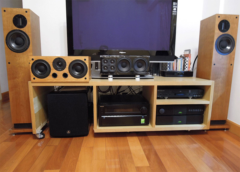 Loa ProAc Studio Center