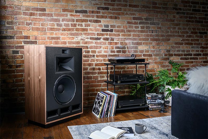 Loa đứng Klipsch Cornwall IV
