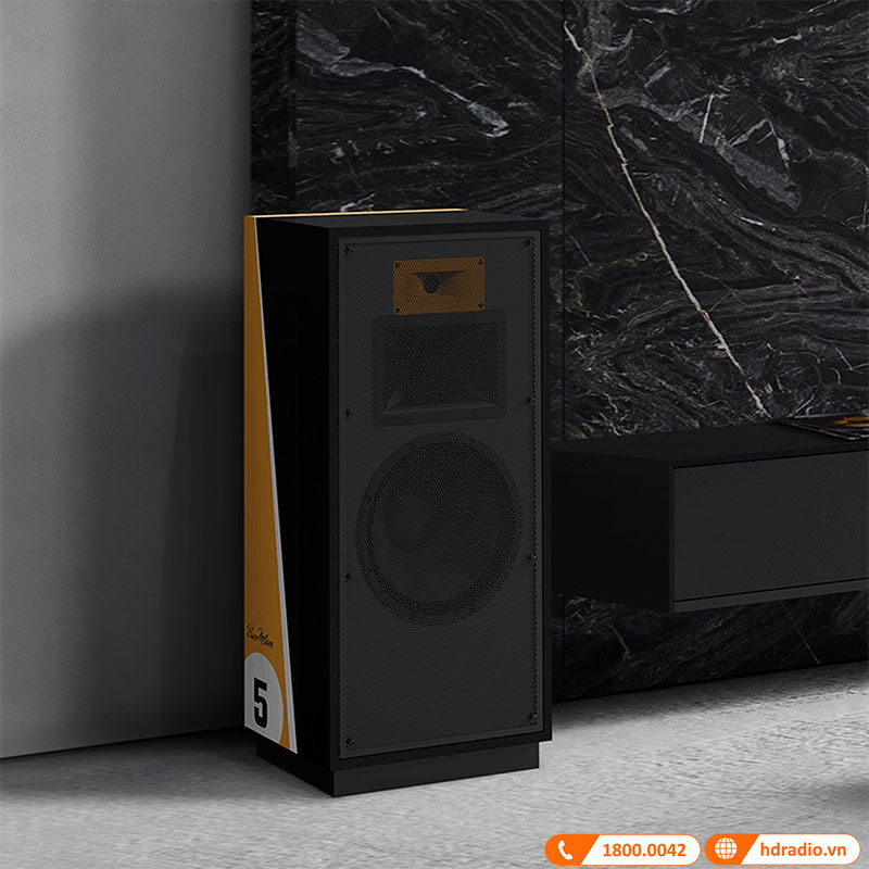 cảm hứng thiết kế từ những mẫu xe đua F1