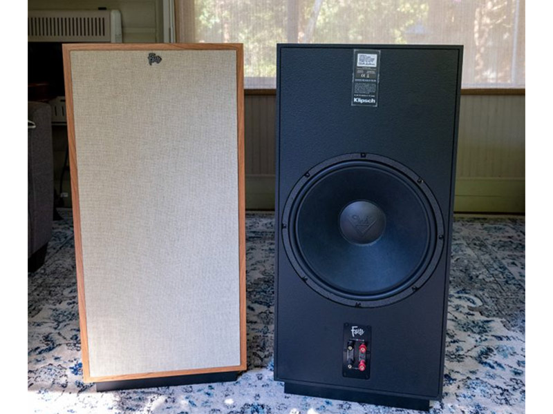 Hai mặt loa Klipsch Forte IV