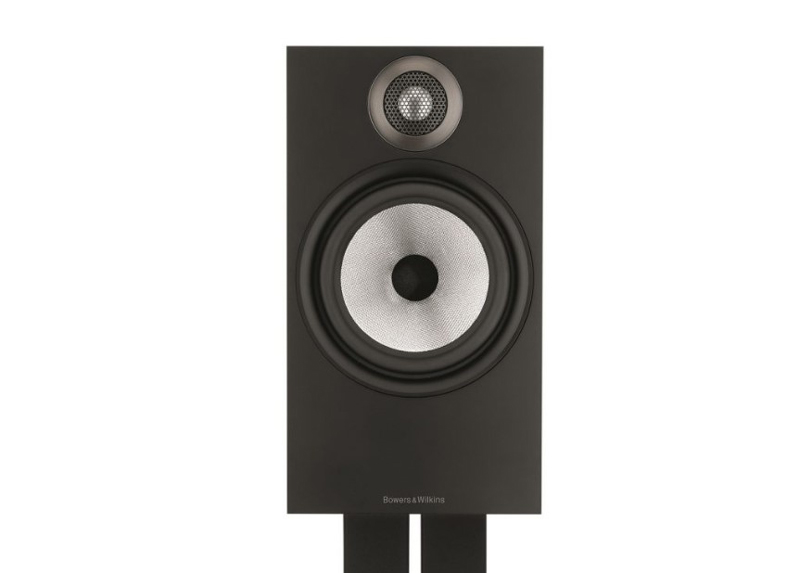 loa-bw-606-blackwhite-2