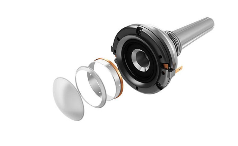 loa-bw-607-blackwhite-3