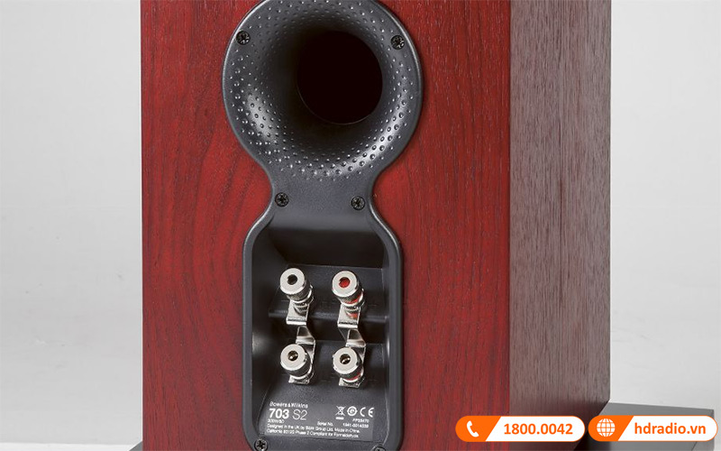 Loa B&W 703 S2