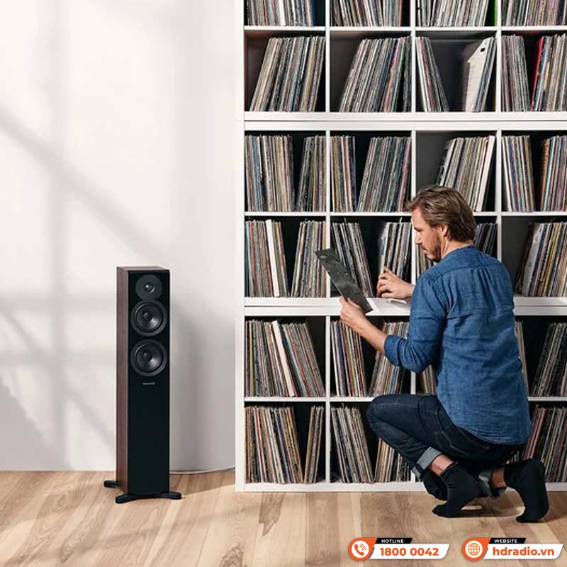 Loa Dynaudio Emit 30