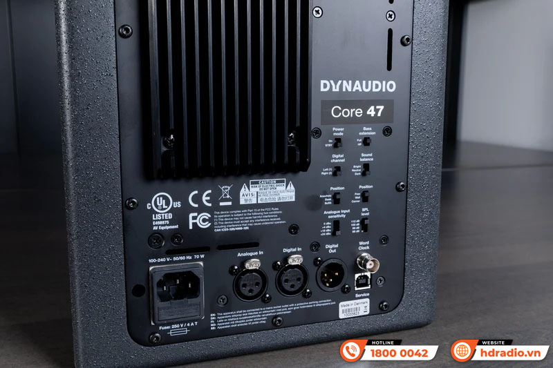 Loa Dynaudio Core 47