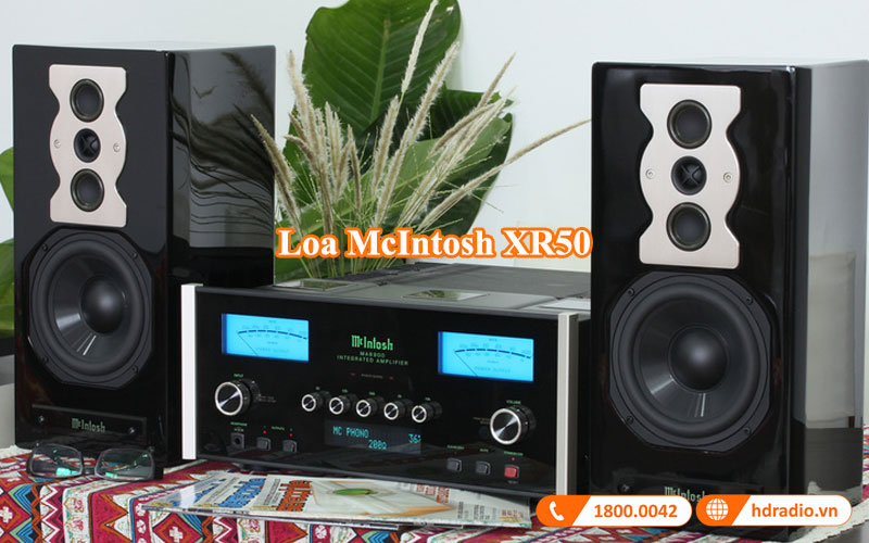 loa bookshelf mcintosh xr50