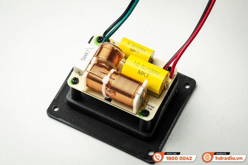 Loa Pro-Ject Speaker Box 5E