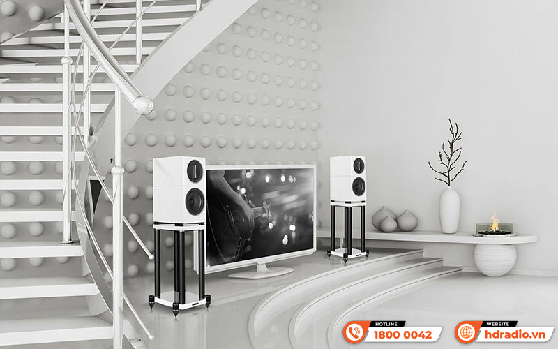 Loa Wharfedale Elysian 1