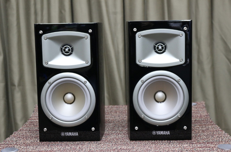 loa-yamaha-ns-b330-1