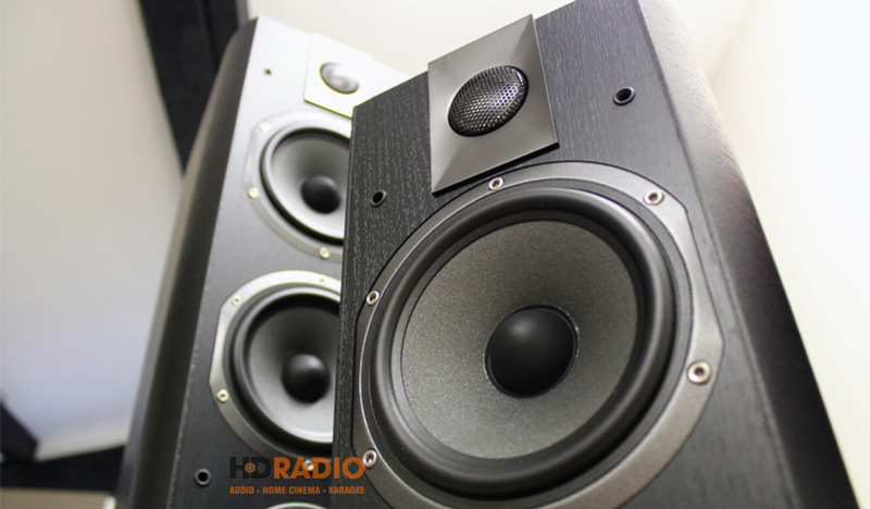 loa bookshelf focal chorus 605