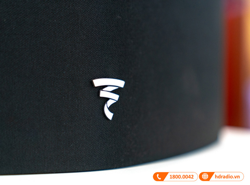 mat truoc loa surruond focal chorus sr 700