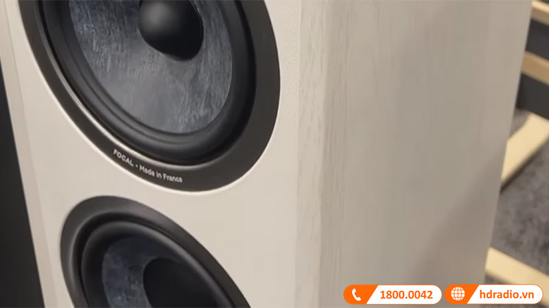 thùng loa làm bằng gỗ phủ veneer