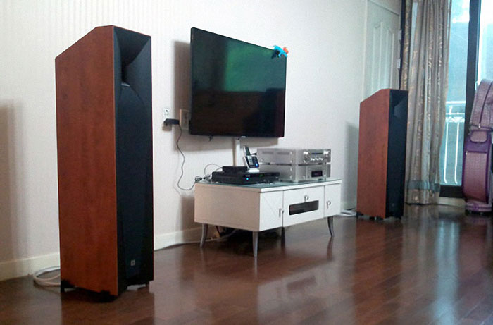 loa-jbl-studio-580-2