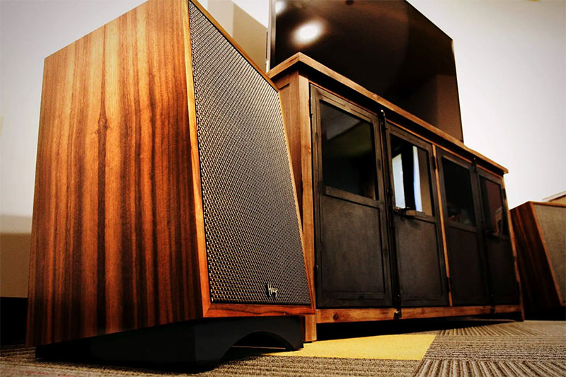 Loa Klipsch Cornwal III 70th Anniversary Edition