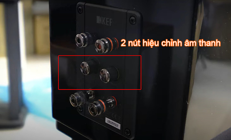 2 nut hieu chinh am thanh cua loa kef r3