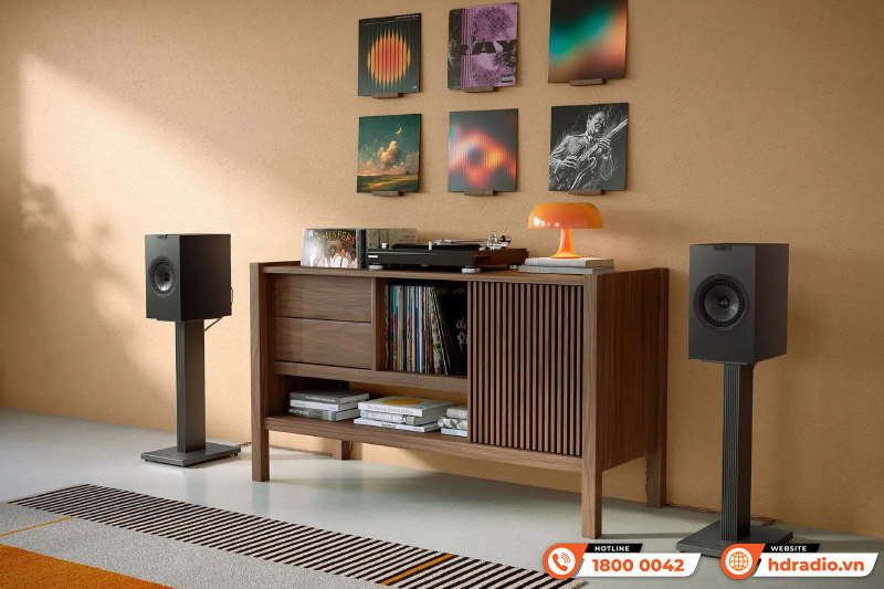Loa KEF Q3 Meta