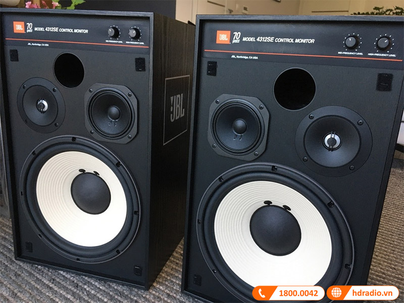 kiểu dáng cổ điển 