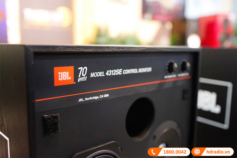 logo và dòng chữ kỷ niệm 70 năm