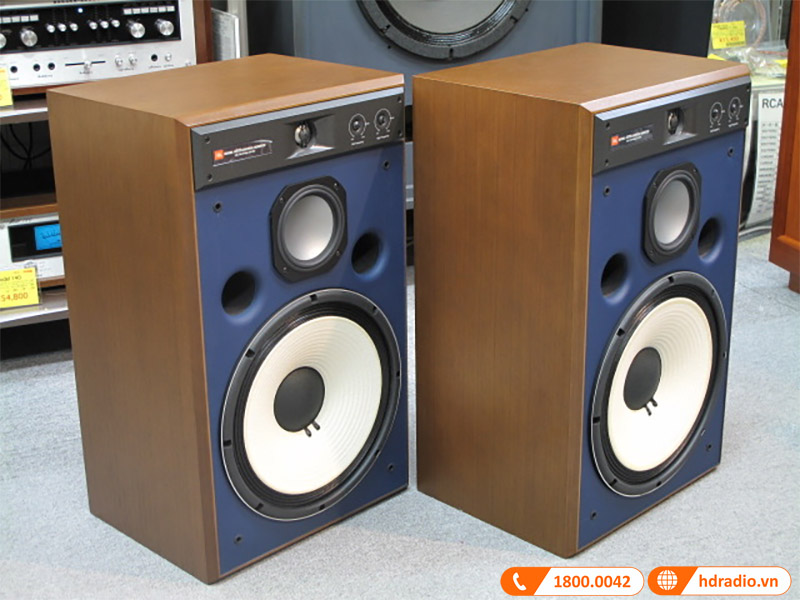 Thùng loa làm bằng gỗ MDF