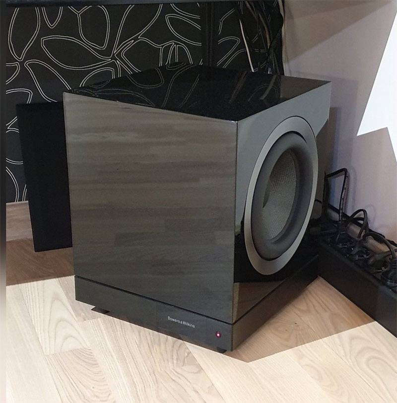 Thiết kế Loa Sub B&W DB3D Loa Sub B&W DB3D