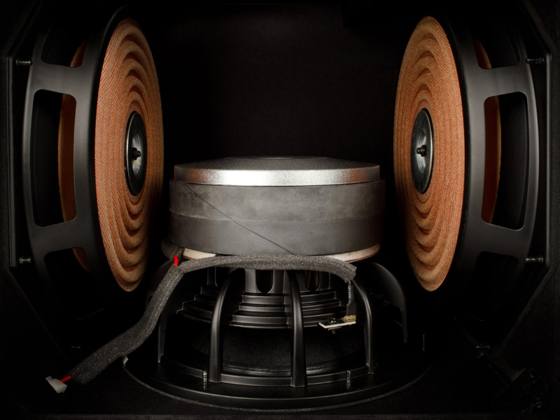 Loa sub Definitive Technology SuperCube 8000